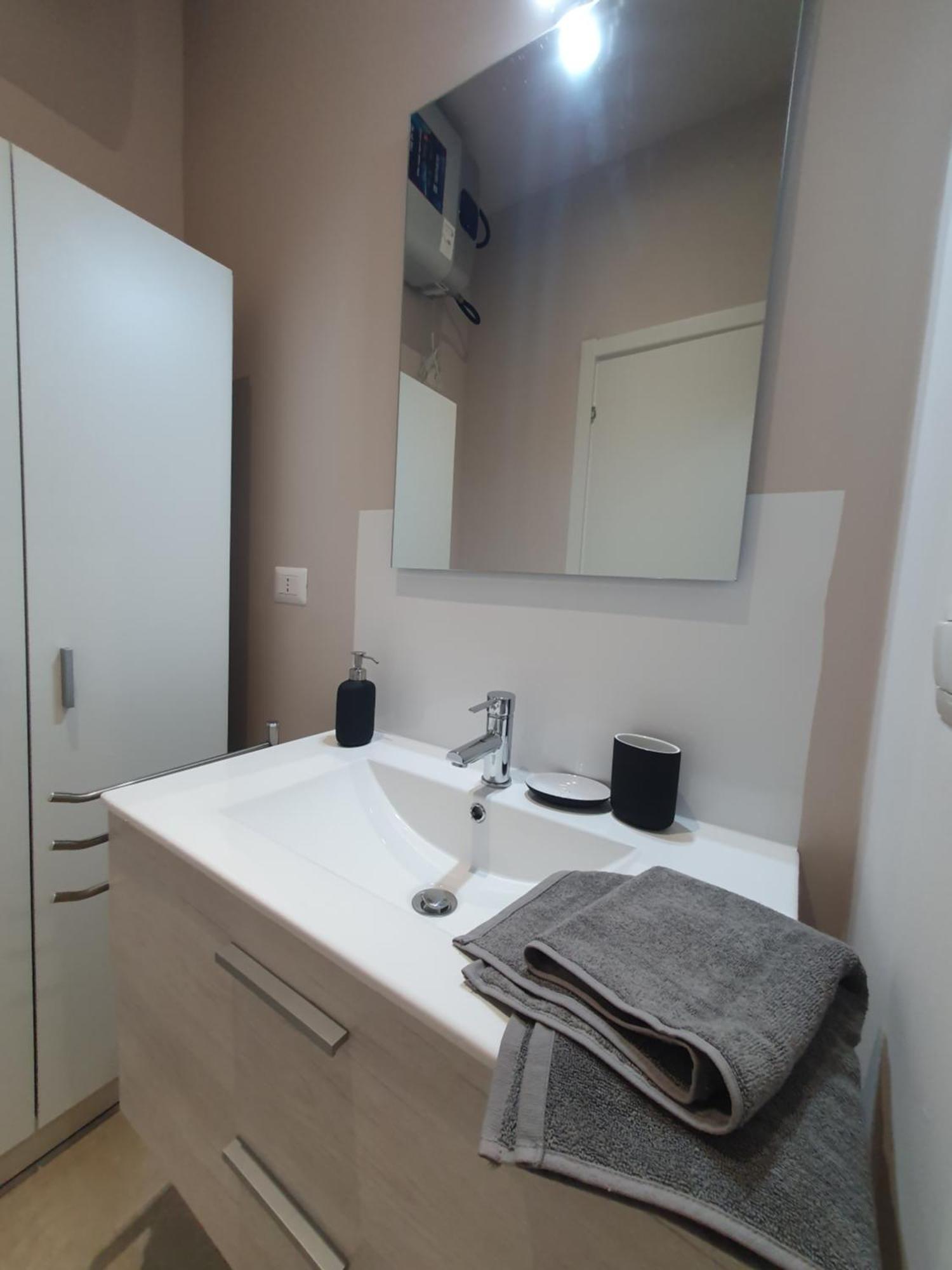 Gambara Metro Apartment Milano Exterior foto